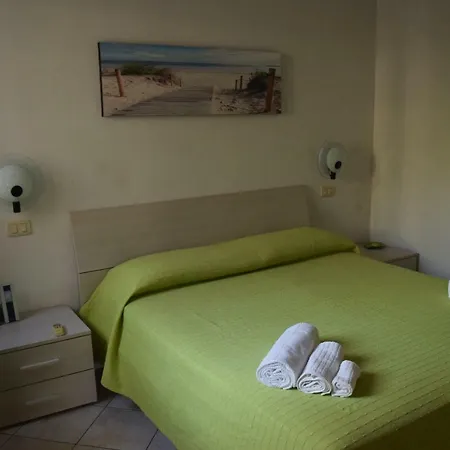 Moro House - In Athena Vila Scoglitti